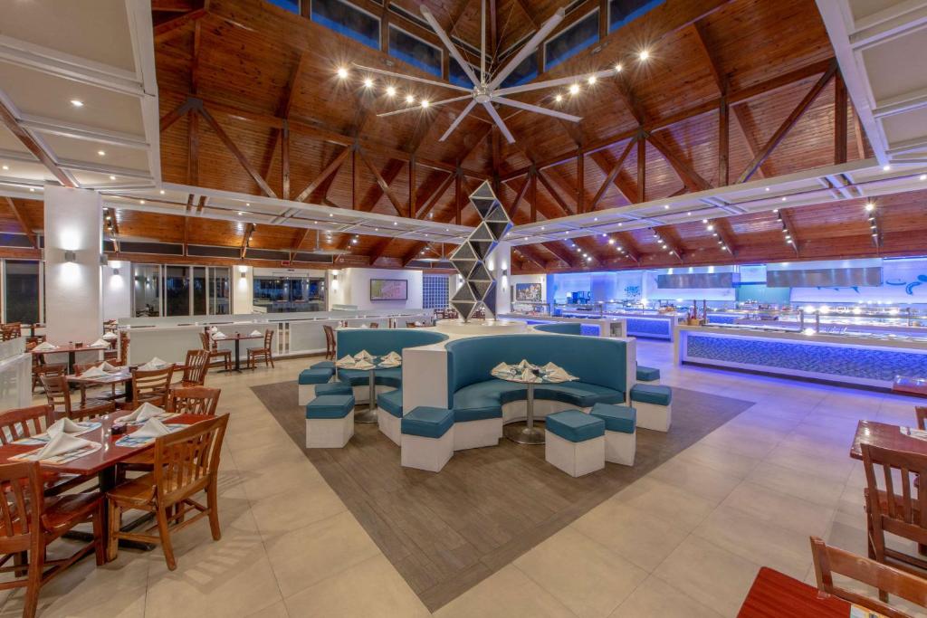 Viva Wyndham Fortuna Beach