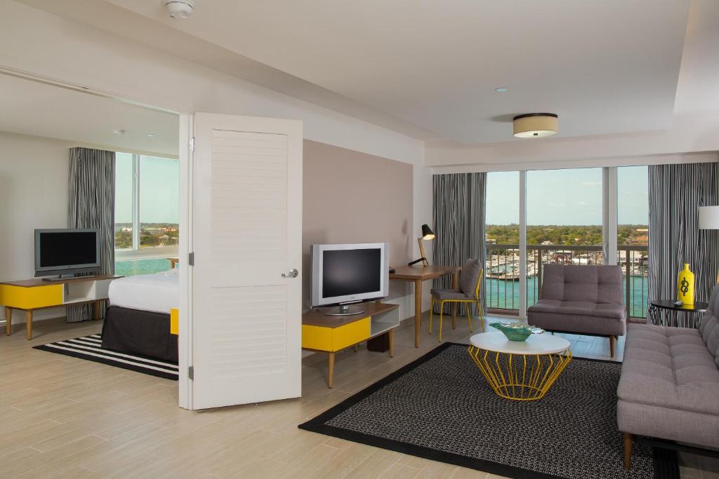 Warwick Paradise Island - All Inclusive