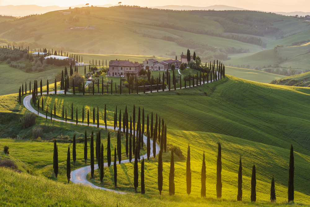 Panoramic view of a spring day in the Italian rural landscape