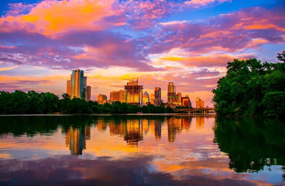 12 Romantic Things to Do in Austin for Couples