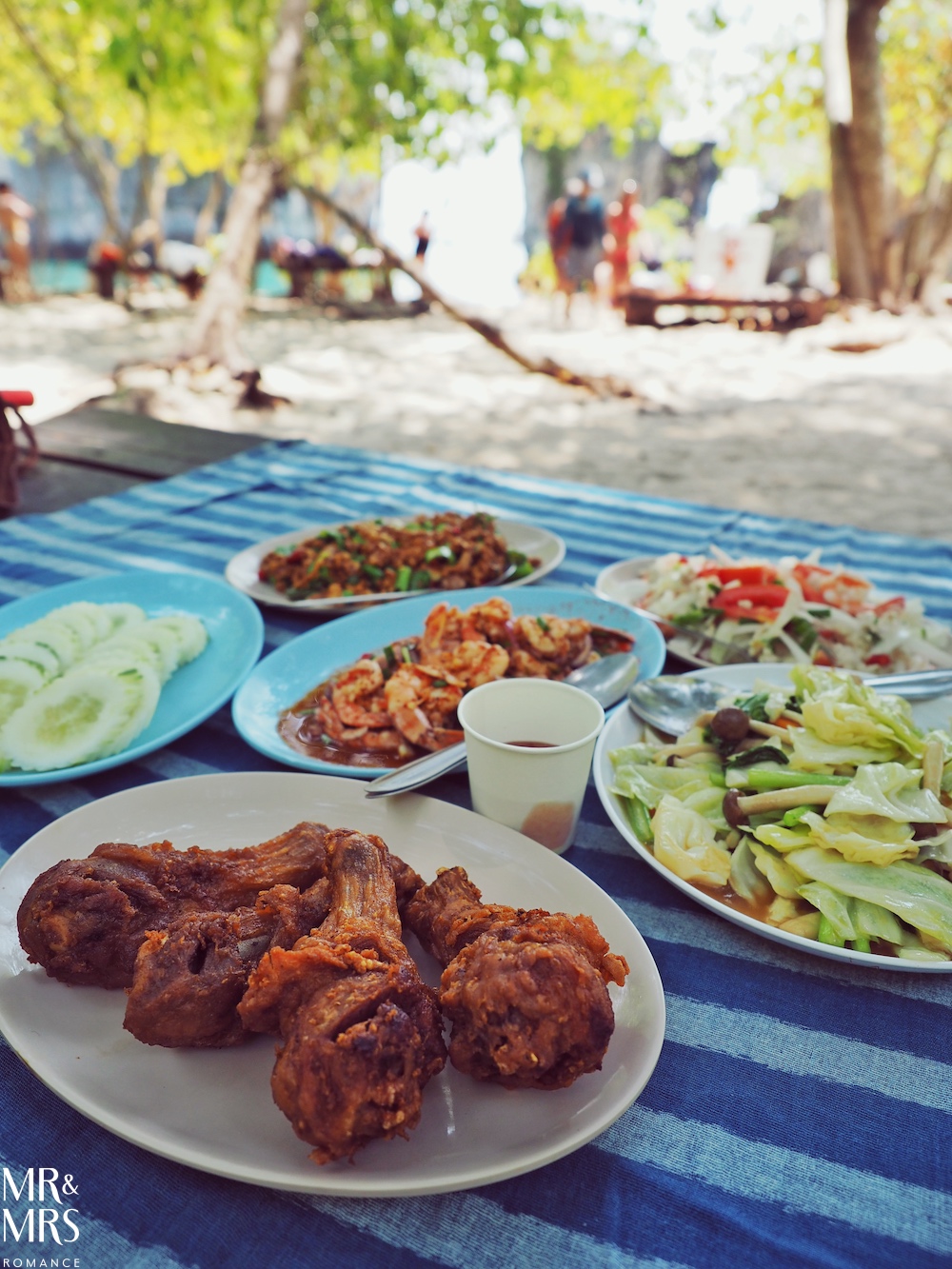 Real Thai food in Krabi - Thai KFC at Ko Hong island diner